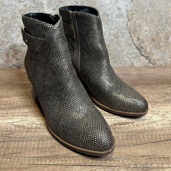 Size 8 Boutique by Corky’s Boot Gunmetal Copper Gold Ankle Bootie Side Zipper - Picture 2 of 9